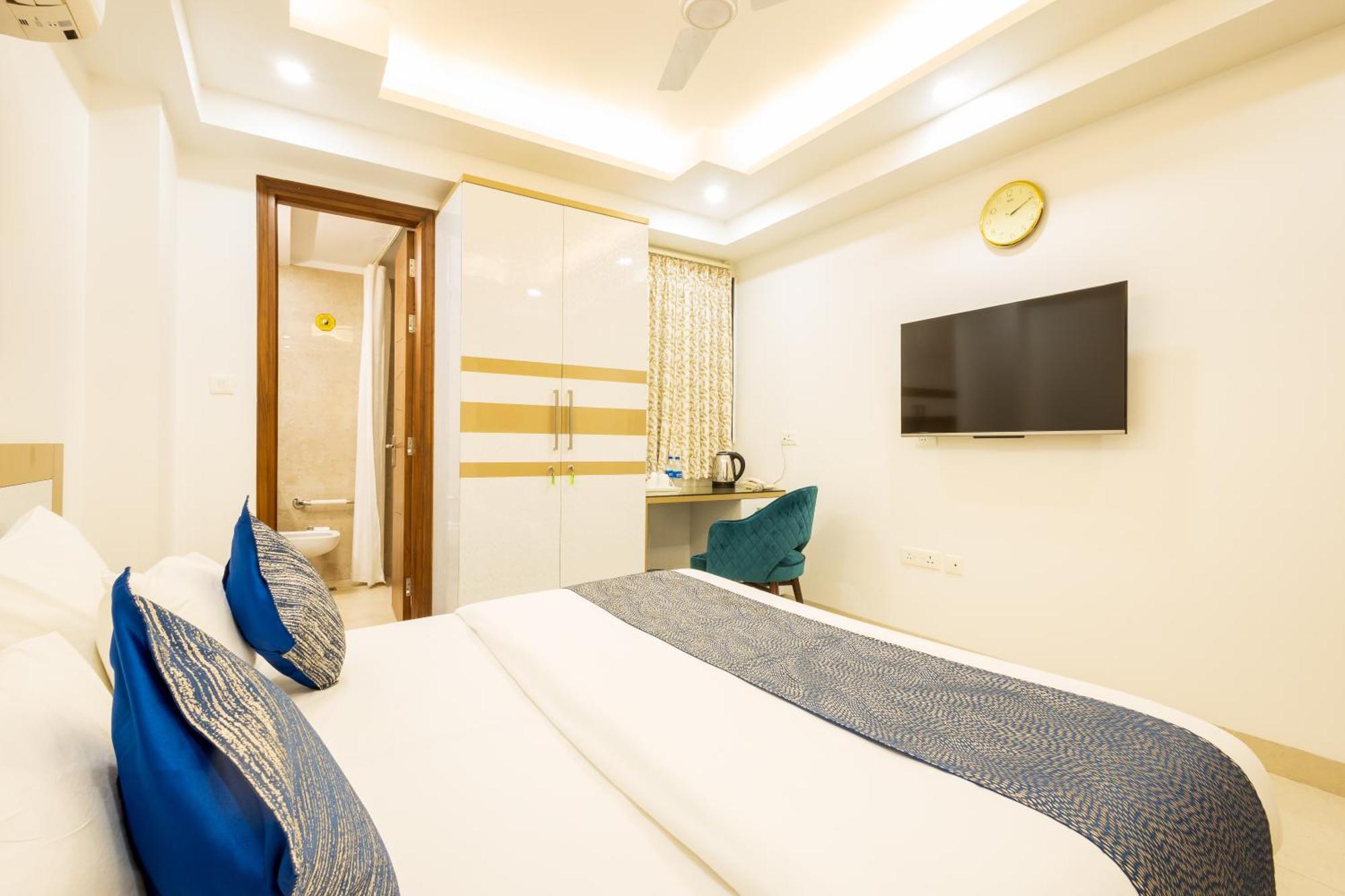 Hotel Krish - Near Medanta And Fortis Hospital Gurugram غورغاون المظهر الخارجي الصورة